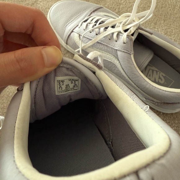 Like New Madewell x Vans® Unisex Old Skool Lace-Up Sneakers in Tumbled Leather - Picture 7 of 7